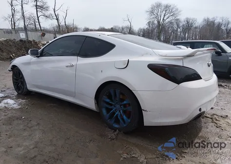 2013 Hyundai Genesis 3.8 Track z USA, uszkodzony, nr VIN KMHHU6KJ6DU083265